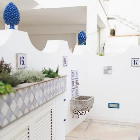 La Pigna Blu Bed & Breakfast