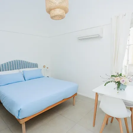 La Pigna Blu Bed & Breakfast